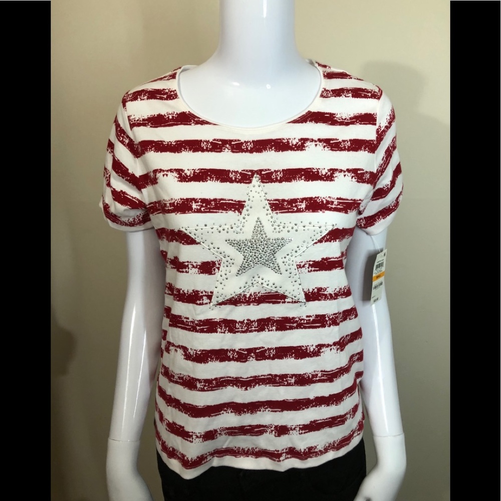 Karen Scott NWT Short Sleeve Top With Star S